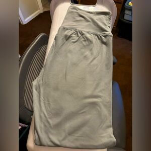 Light green leggings